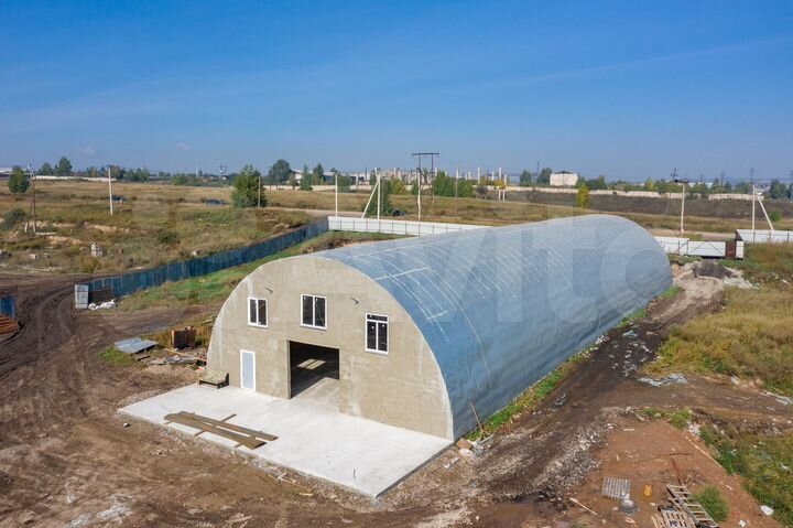 Производственная база, 820 м² на земельном участке
