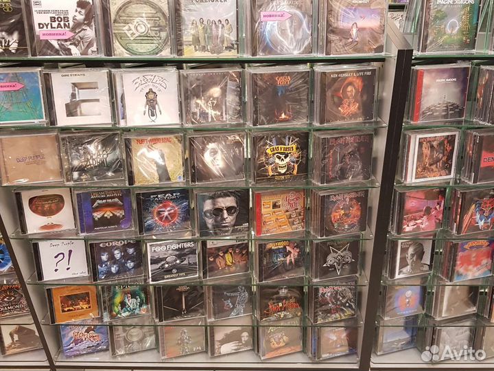 Компакт диски с музыкой