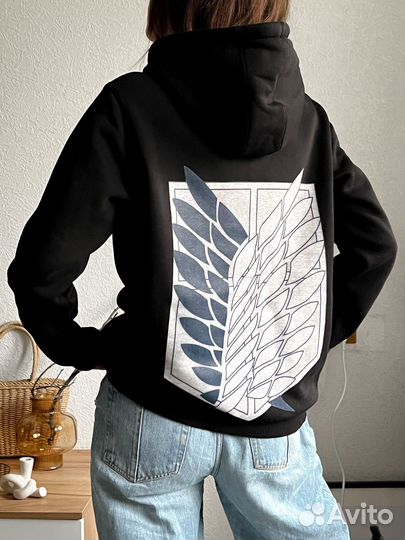 Толстовка Атака Титанов