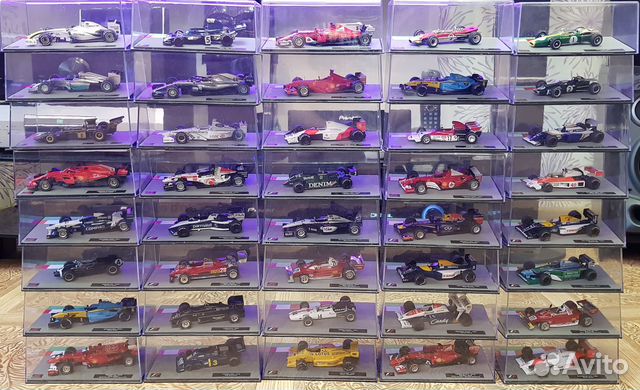 Коллекция моделей гоночных болидов Формулы-1