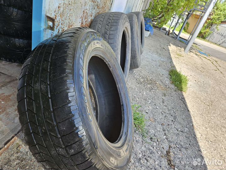 Goodyear Wrangler HP All Weather 255/55 R18