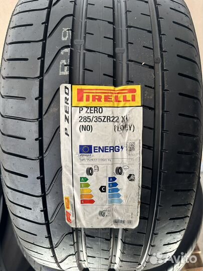 Pirelli P Zero 315/30 R22 и 285/35 R22 107Y