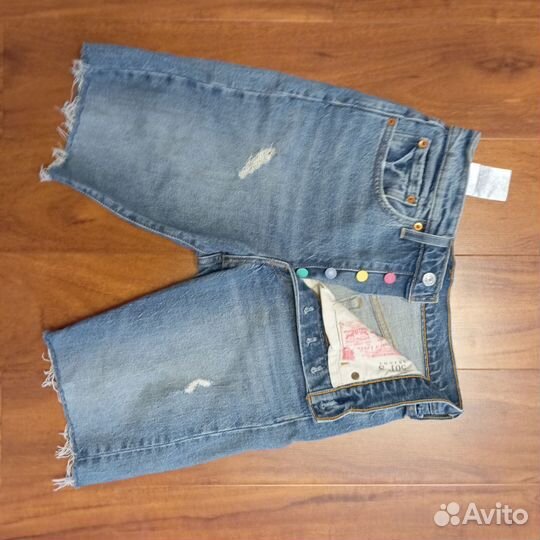 Джинсовые шорты Levis