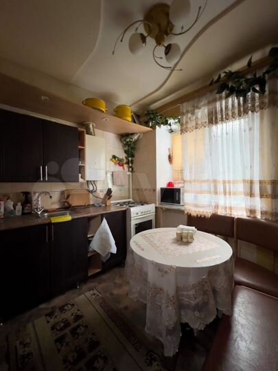 2-к. квартира, 52 м², 2/5 эт.