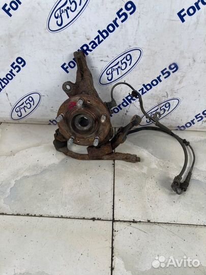 Кулак поворотный передний правый Kia Ceed ED 1.4