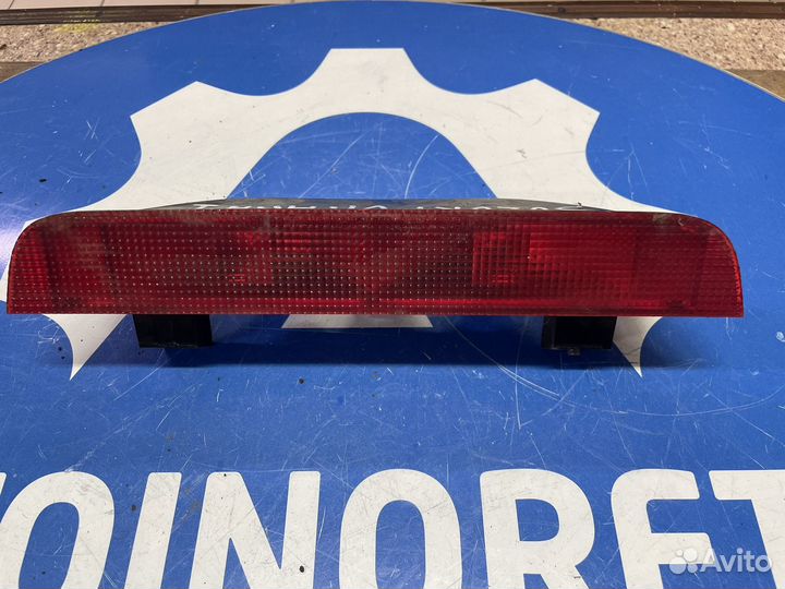 Фонарь задний (стоп сигнал) Suzuki Grand Vitara 1