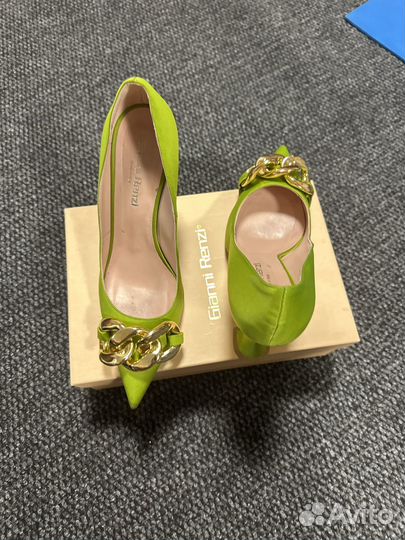 Туфли женские