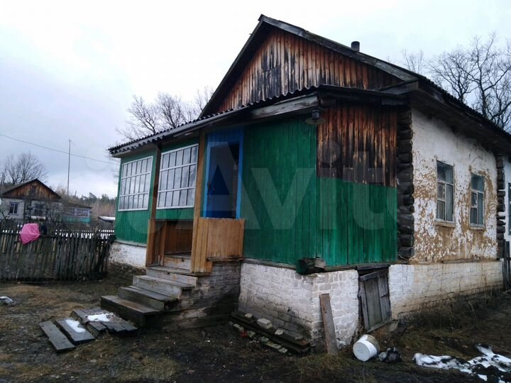 Дом 40 м² на участке 5 сот.