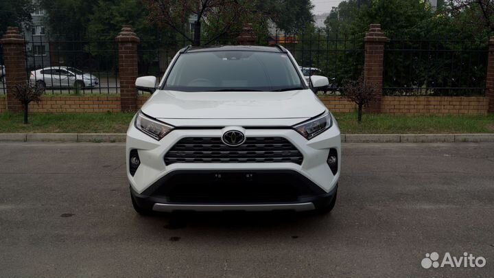 Toyota RAV4 2.5 AT, 2019, 20 000 км