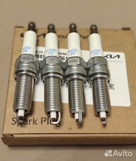 Свечи зажигания дилерские Kia/Hyundai 18855 10061