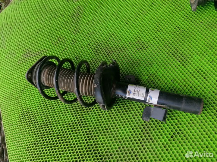 Стойка пружина в сборе на Ford Focus II 05-11