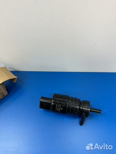 Насос омывателя Volkswagen polo
