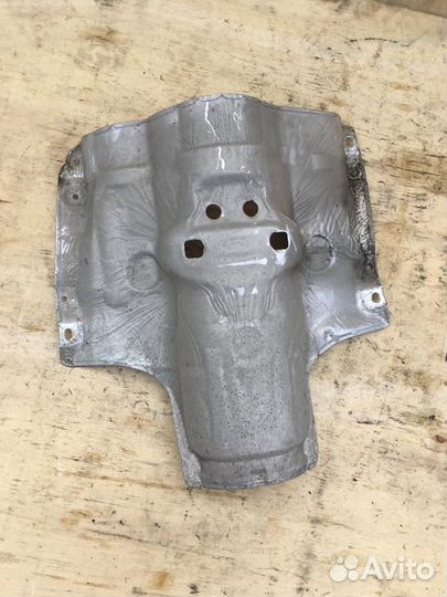 Тепловой экран Ауди A4 B7