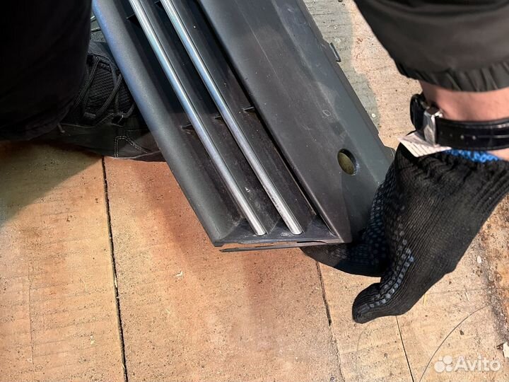 Решетка радиатора volkswagen polo 5