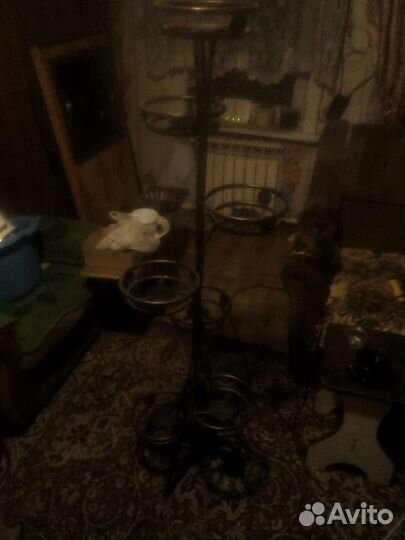 Подставка для цветов декор