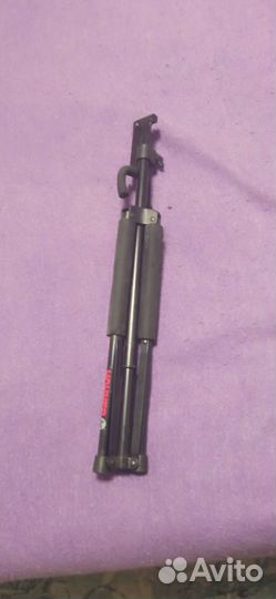 Гитарная стойка