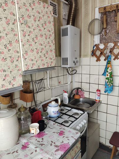 3-к. квартира, 43 м², 4/4 эт.