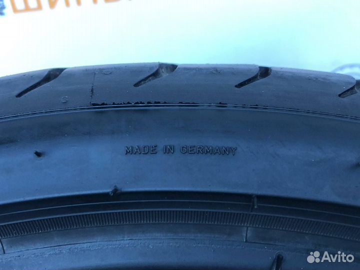 Pirelli P Zero 255/30 R19 44H