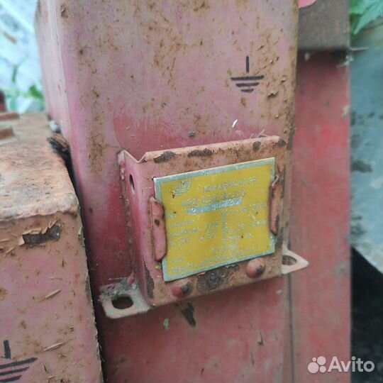 Конденсатор кэ2-0,38-36-3