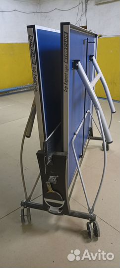 Теннисный стол