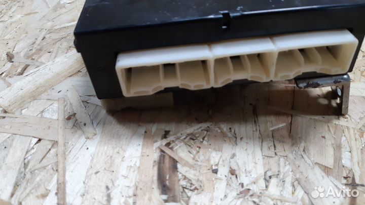 Блок управления кондиционером Lexus LX470