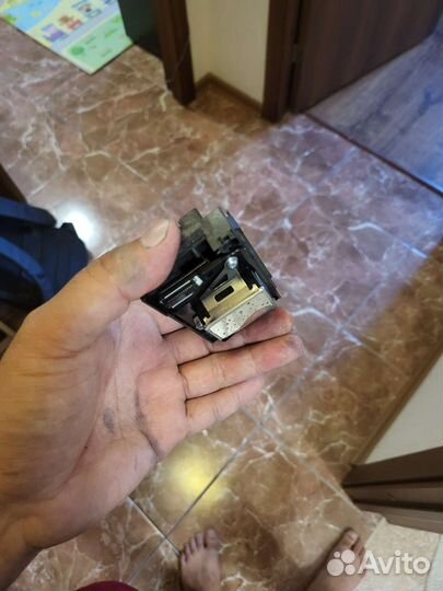 Печатающая головка epson для F180040 l805 l800