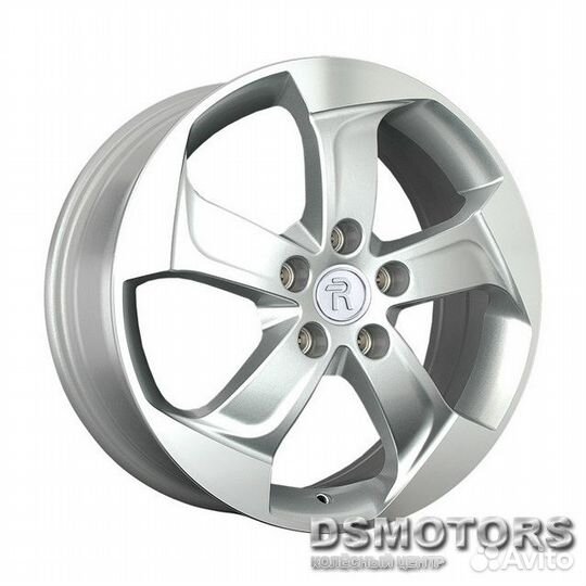 Диски Acura MI120 6.5/17 5x114.3 ET46 d67.1 SF