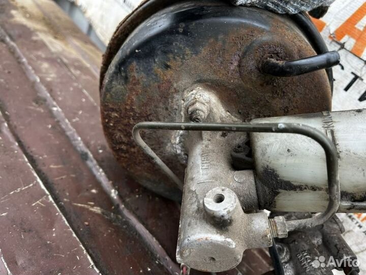 Усилитель тормозов вакуумный Suzuki Grand Vitara 1