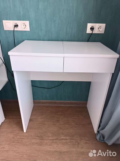 Туалетный столик IKEA