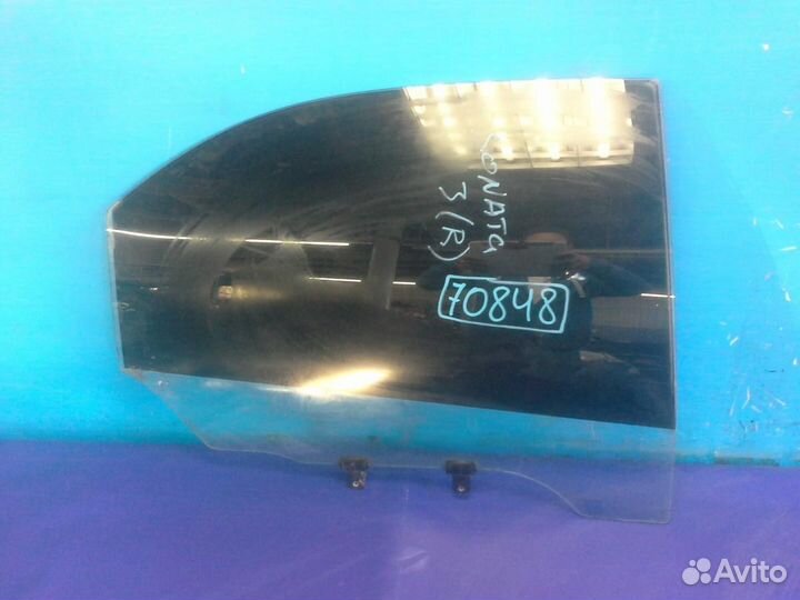 Стекло двери задней правой Hyundai Sonata IV (EF)