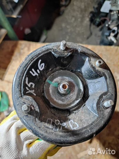 Амортизатор передний правый Bmw E53