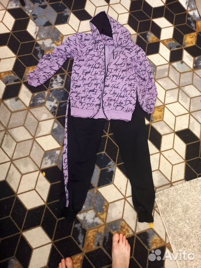 Костюм спортивный