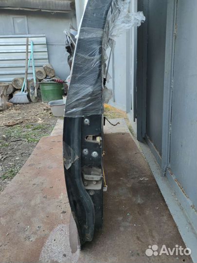 Крышка багажника Chevrolet niva