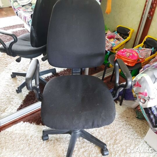 Компьютерное кресло