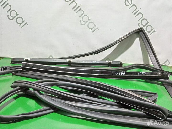 Уплотнительная резинка Lexus Ls460 USF40 1urfse