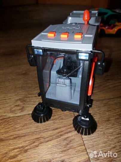 Уборочная машина