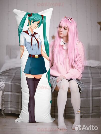 Подушка Dakimakura + наволочка Мику Хацунэ