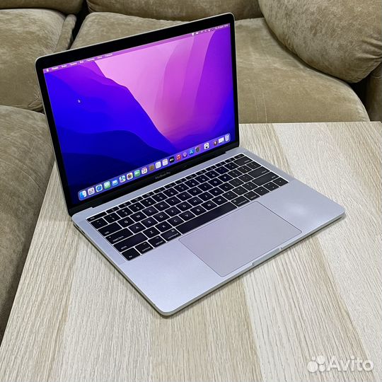 MacBook Pro 13 2017 i5/8/256gb (578 циклов)