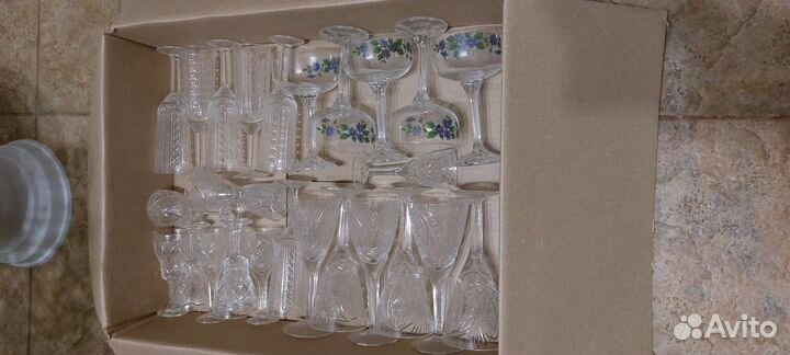Продам набор хрустальных фужеров
