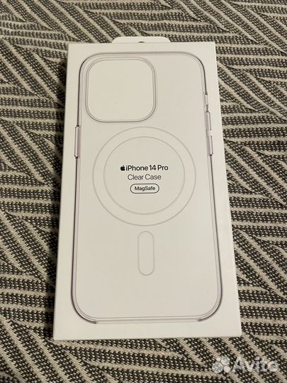 Чехол на iPhone 14 pro прозрачный MagSafe