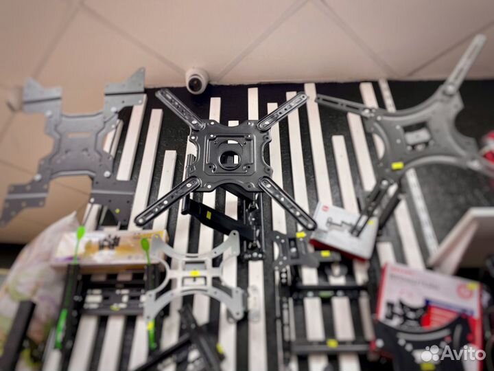 Кронштейн Zerro для тв 32