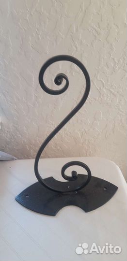 Кашпо кованое