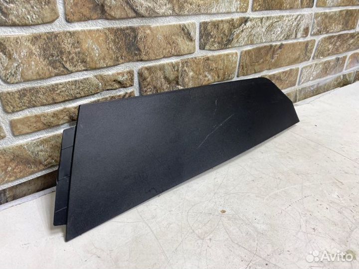 Накладка в салоне Volvo Xc90 2 2.0 dizel 2017