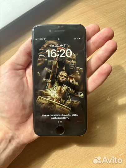 iPhone SE (2020), 64 ГБ