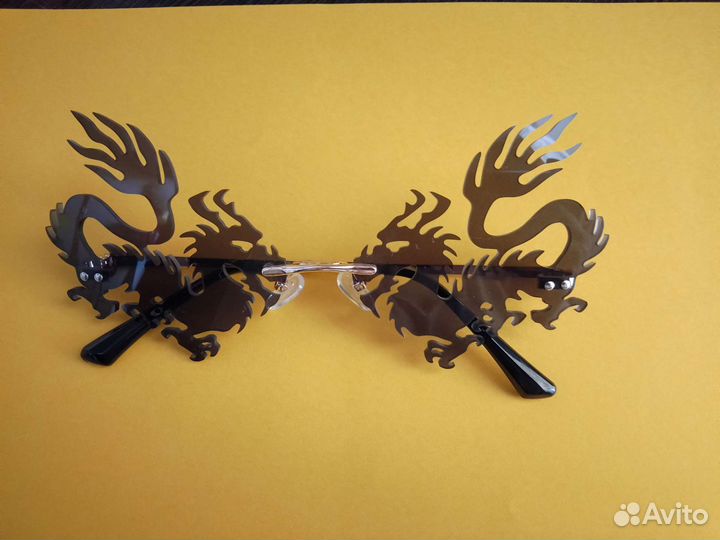 Солнцезащитные очки