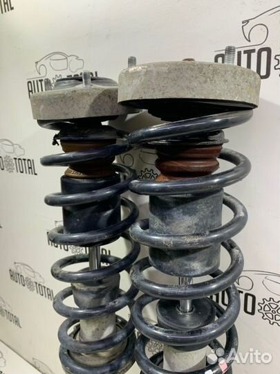 Стойки (Комплект) задние Bmw 745 E65 N62B44 2004