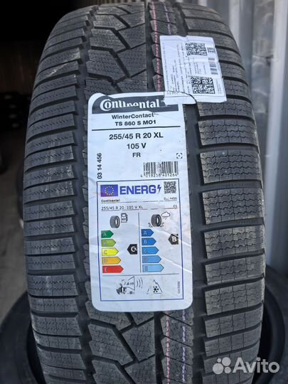 Continental WinterContact TS 860 S 255/45 R20 105V