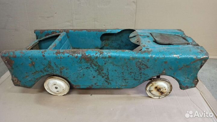 Педальная машина Нева СССР