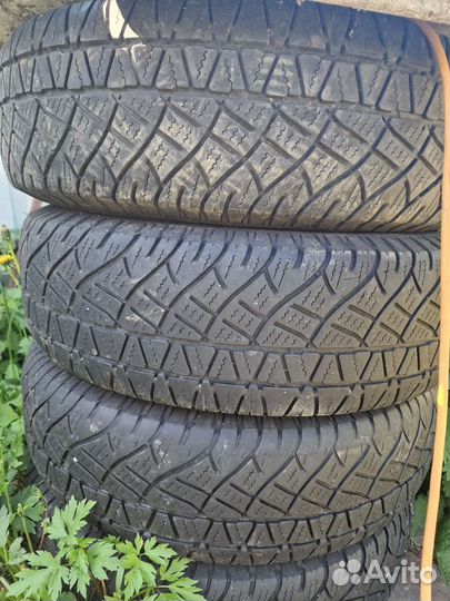 Michelin Latitude Cross 225/75 R16 108H