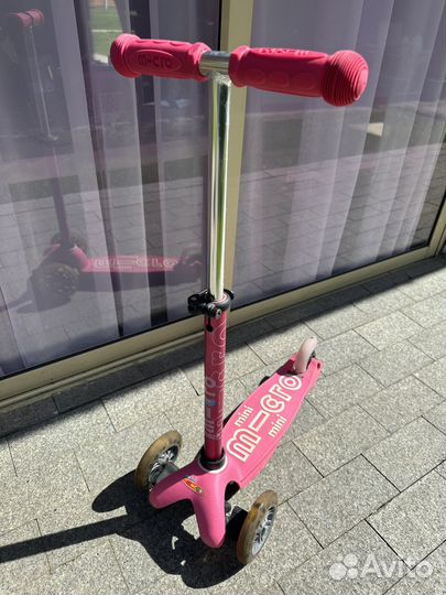 Самокат для девочки mini micro